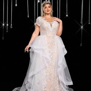 Chic White Lace Dress